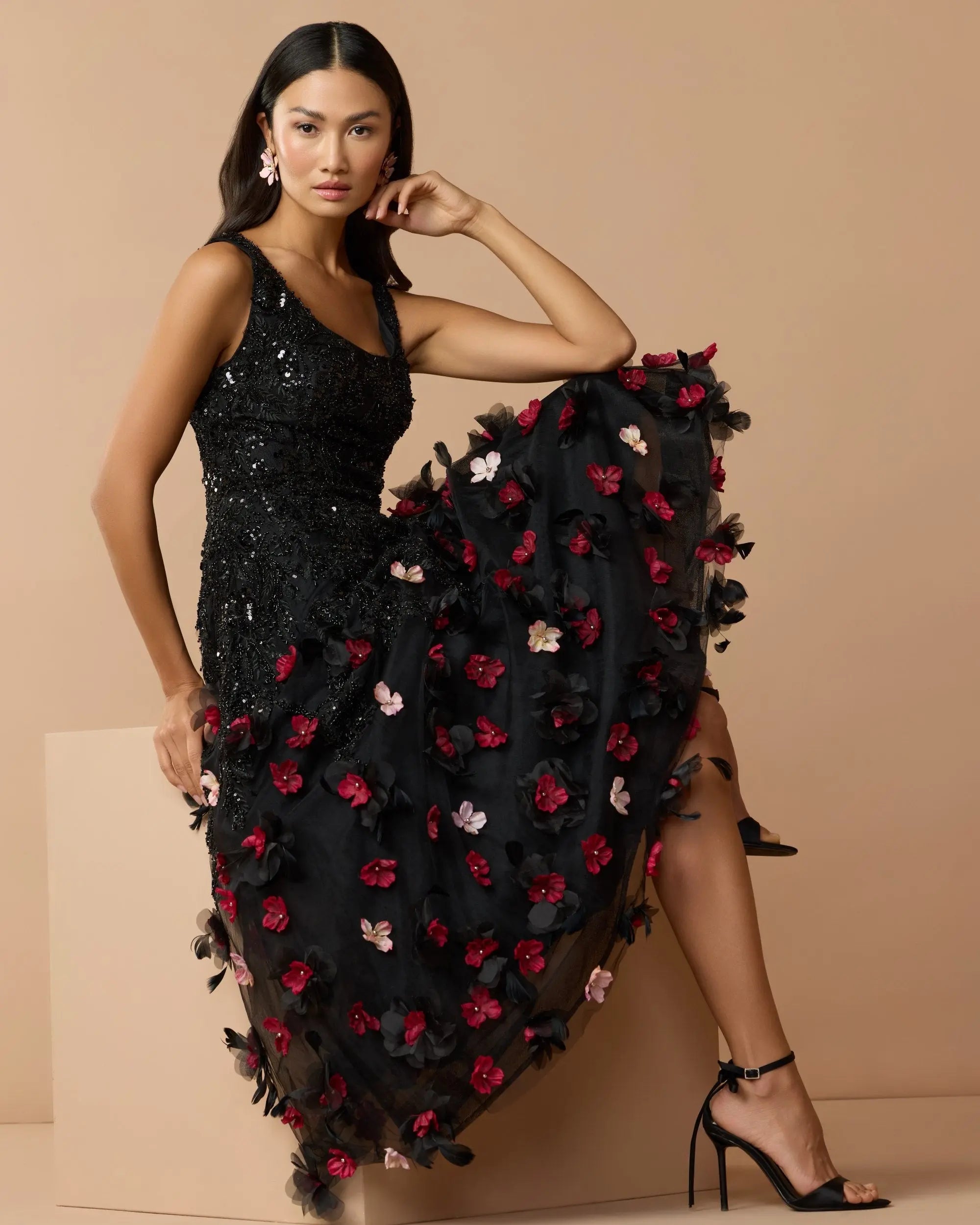 Black Multi Sleeveless Beaded Midi Dress With 3D Flowers - Mac Duggal