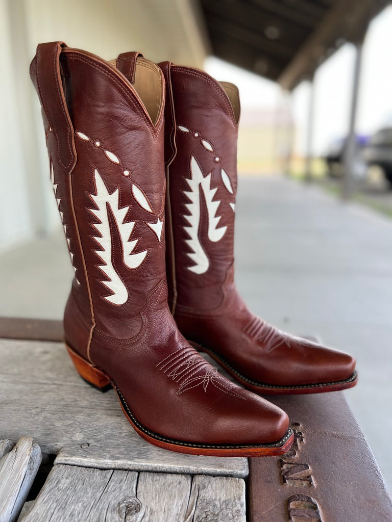 Fenoglio Boot Co. Cognac Oiled Pull Up Boot